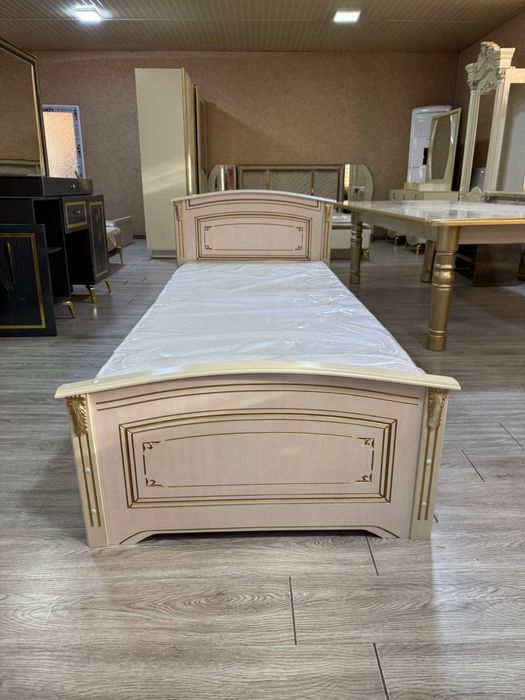 Kravat  bir kishilik ishlab chiqarish