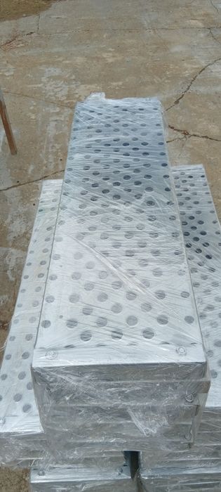 Vand treapta zincate