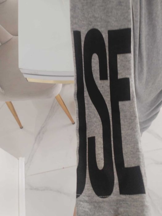 Нова рокля Паусе Pause