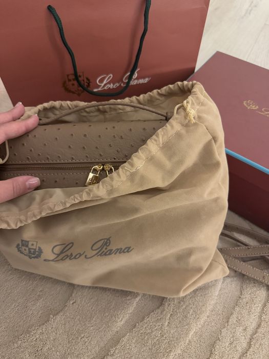Продам новую сумку loro piana