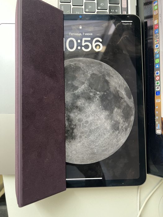 Продам iPad air
