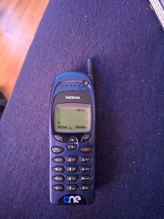 Telefon NOKIA  6150