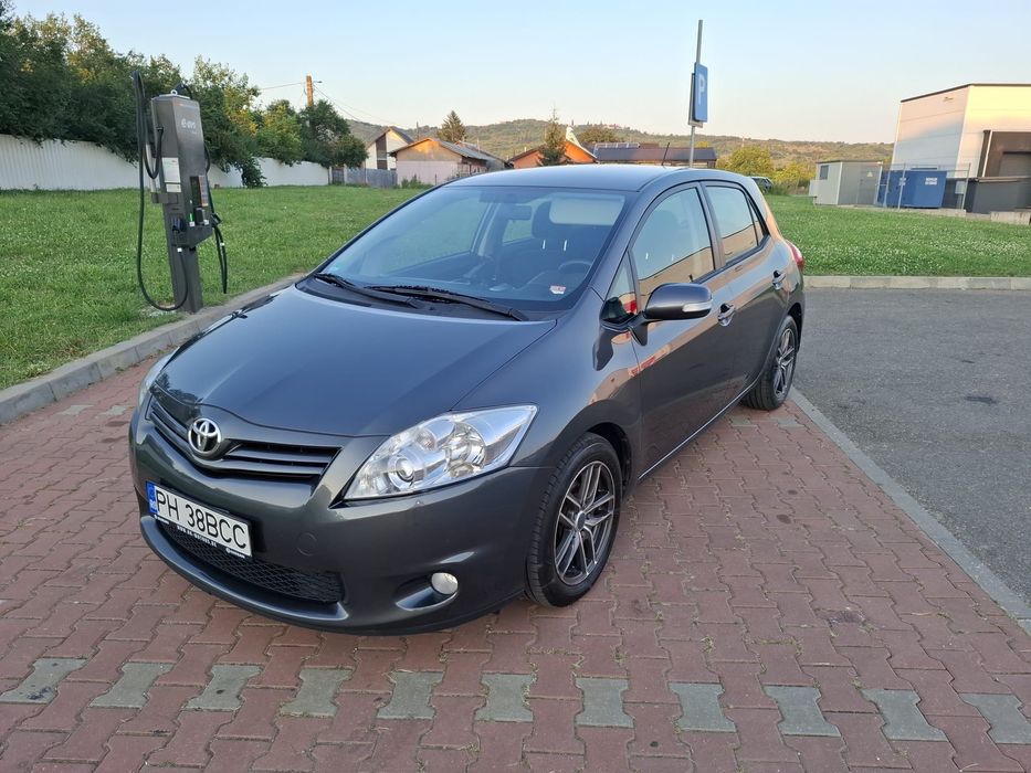 Primul proprietar vând Toyota Auris 1.4 D, an 2012