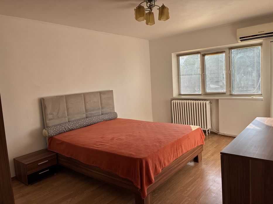 Apartament decomandat 2 camere etajul 3