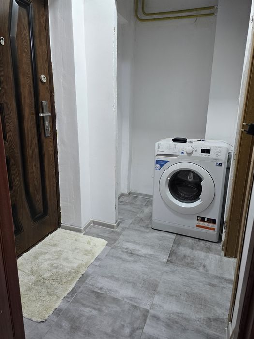 Vând/ Închiriez garsonieră-  Bloc Lexi,  Alexandria