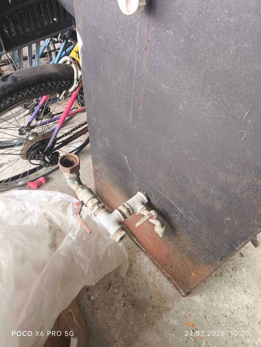 Камина с водна риза и помпа