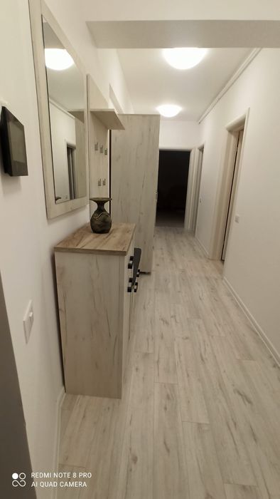 Închiriez garsonieră in complexul Vivamus Residence
380 €
/ lună