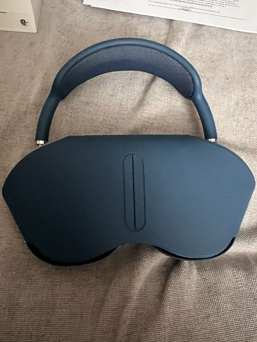 Airpods max sky blue