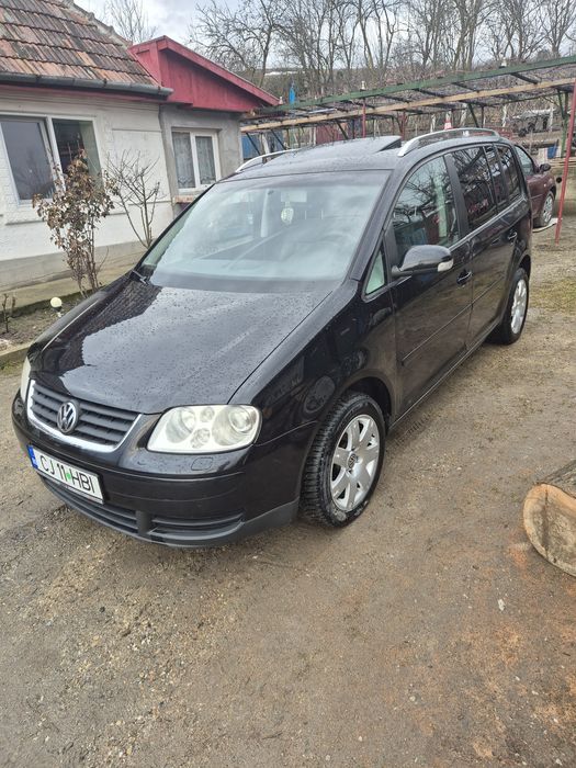 Vând vw touran 1.9 tdi an 2007 stare foarte bună