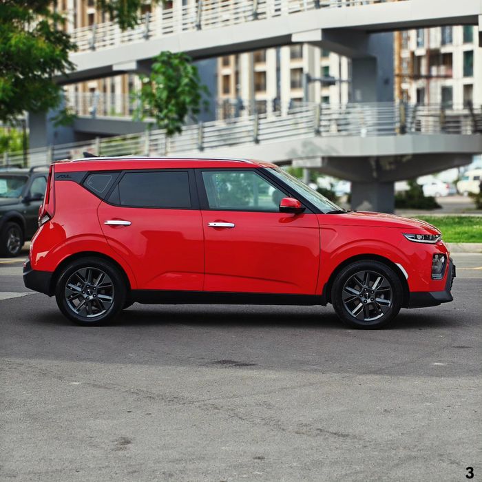 Kia Soul, 2022, фулл, в отличном состоянии