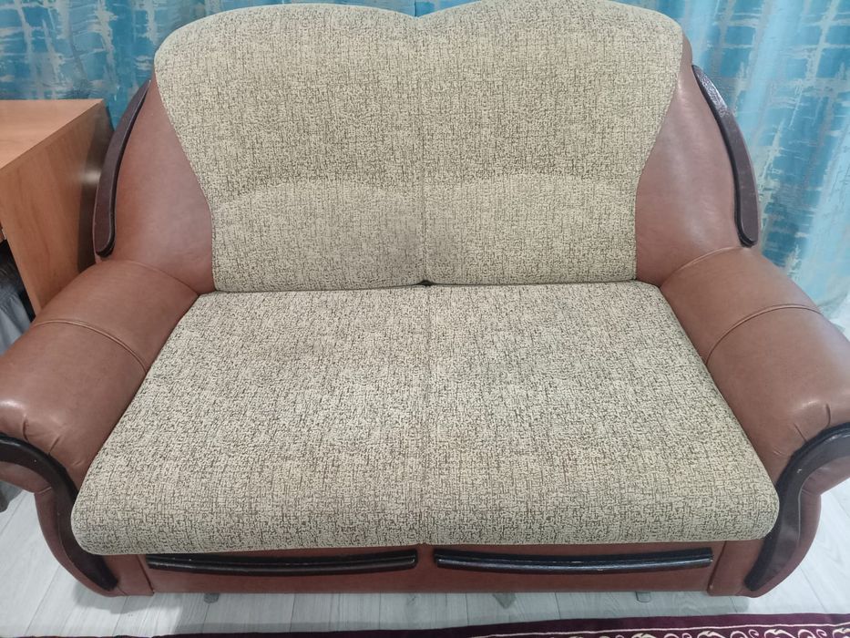 Продам Уголок 3-2-1