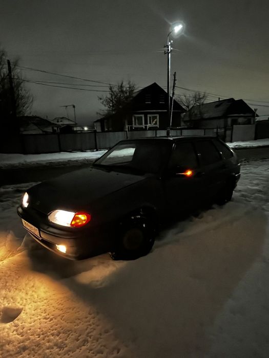 Продам машину ваз 2114