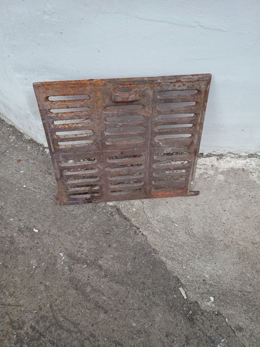 Ușă soba teracota sau cuptor și gratar