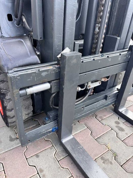 Stivuitor - Motostivuitor Linde H18T-01 GPL Anul fabricației 2007