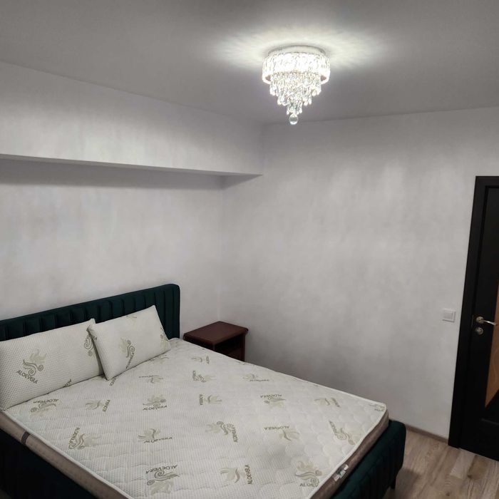 Apartament de închiriat 3 camere decomandat Păcurari