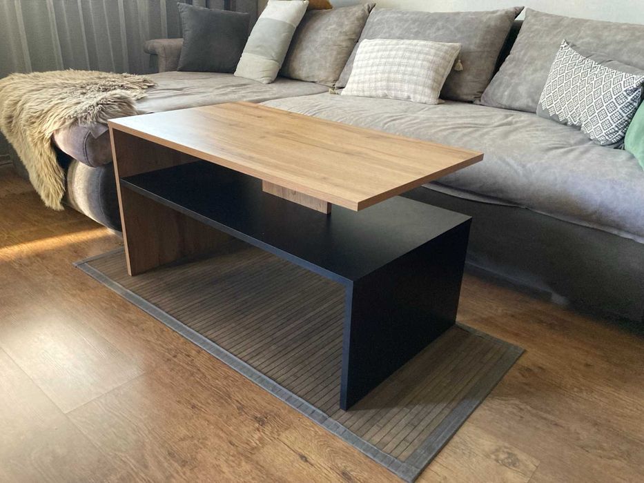 Холна маса с два плота – модерен дизайн, отлично състояние