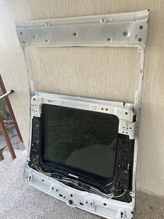 Панорамен таван за Mercedes C300 2015, само предното стъкло