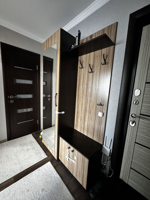 Шкаф для прихожей