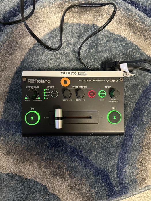 Mixer Roland  V-02HD