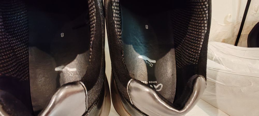 Skechers  ARA  mărimea 40 -26 cm - negri - ediție limitată -Superbi