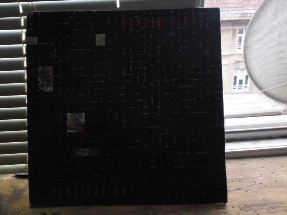 Продавам западни евтини потчти нови грамофонни плочи