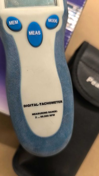 Tahometru Digital PeakTech 2790 cu Laser