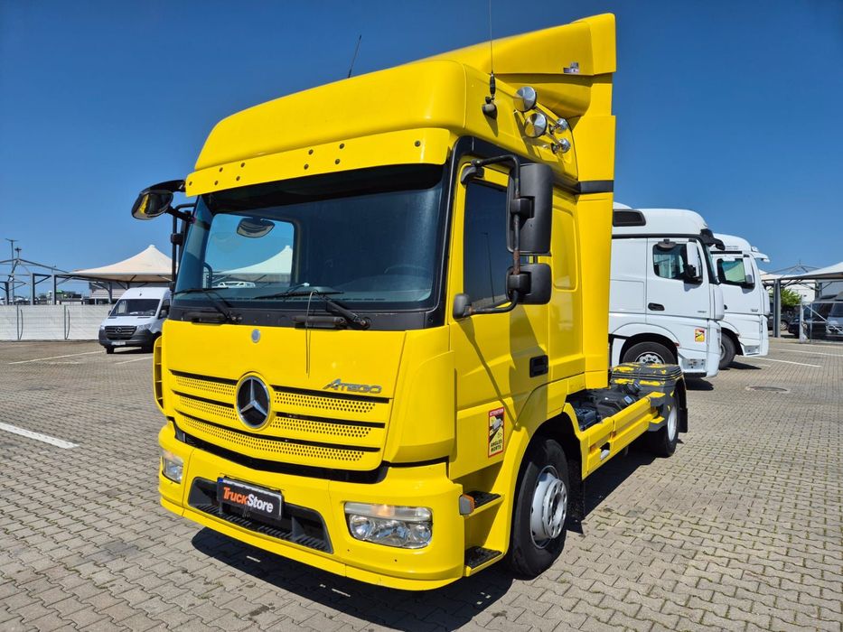 Mercedes-Benz Atego 1321 Mercedes-Benz Atego 1321