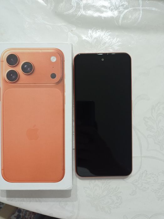 Продам за 20.000 iPhone 17 Pro Max на 512 гб