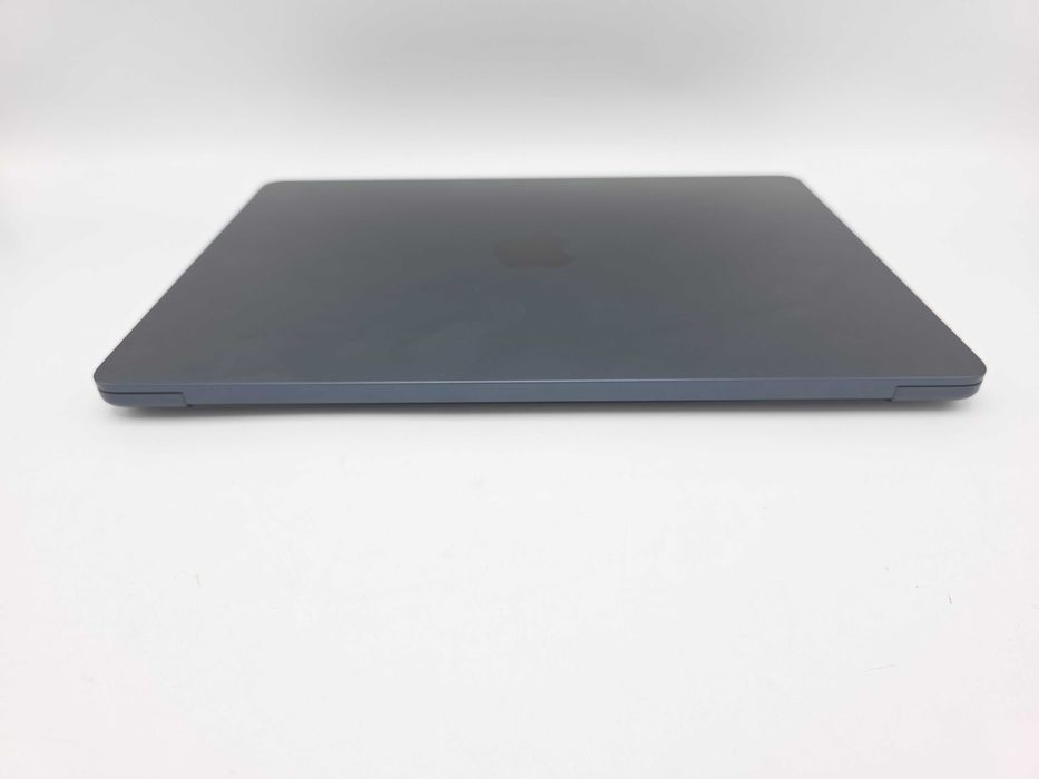 Laptop 13" Apple MacBook Air 13" M3 2024 Blue 8GB Ram 256GB SSD 8CPU 8GPU Bateria 97% Extragarantie 11.03.2028 Stare Excelenta