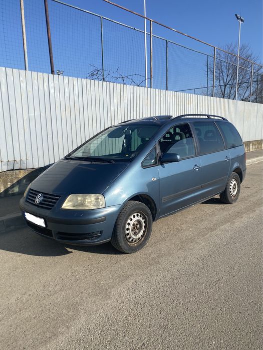 Volkswagen Sharan 1.8T GPL 7 Locuri