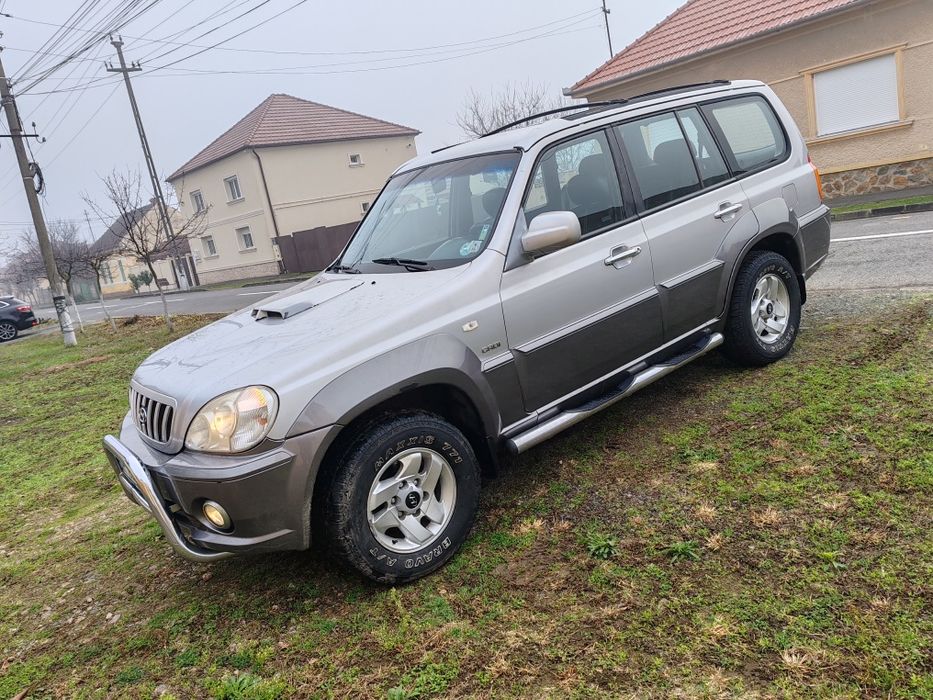 Hyundai Terracan 4×4 cu dif blocabil-2003-Motor 2.9 D Turbo 155 Cai
-A