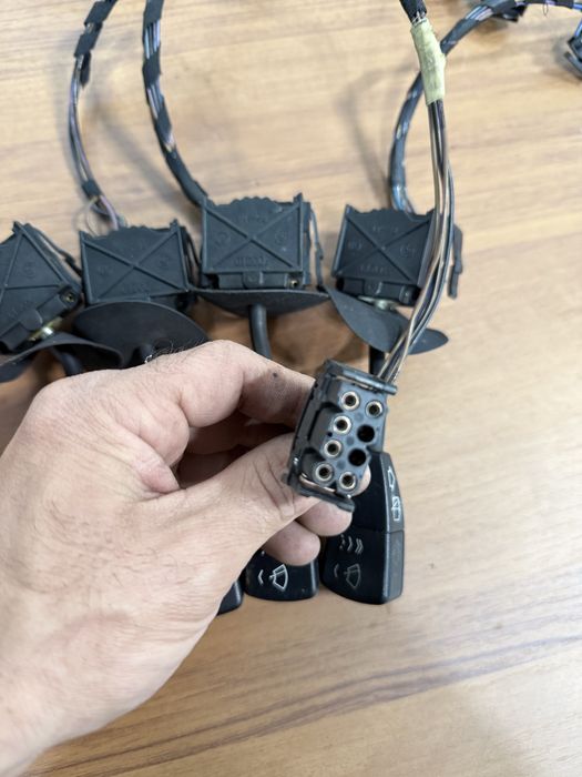 Переключатель дворников бмв е34