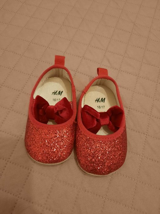 Pantofi de ocazie bebelusi marimea 16/17 H&M