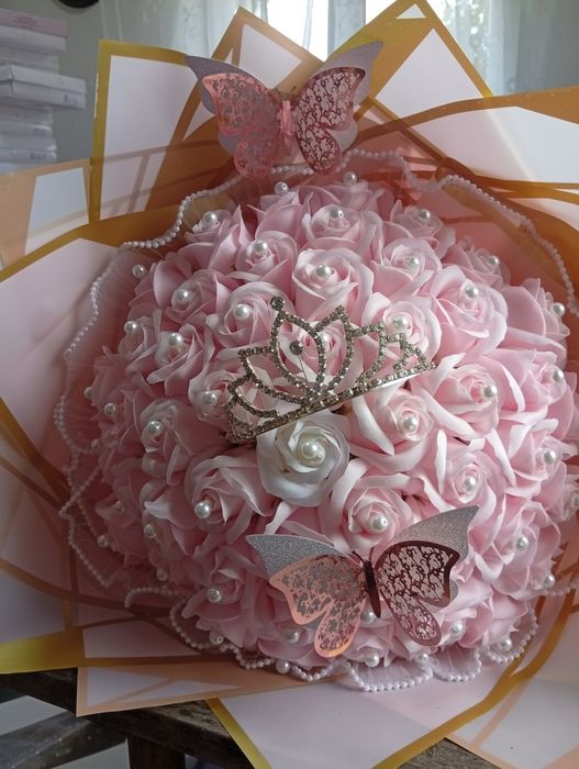 Buchet de trandafiri roz