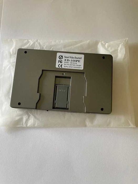 Vizor inteligent wireless pentru ușă