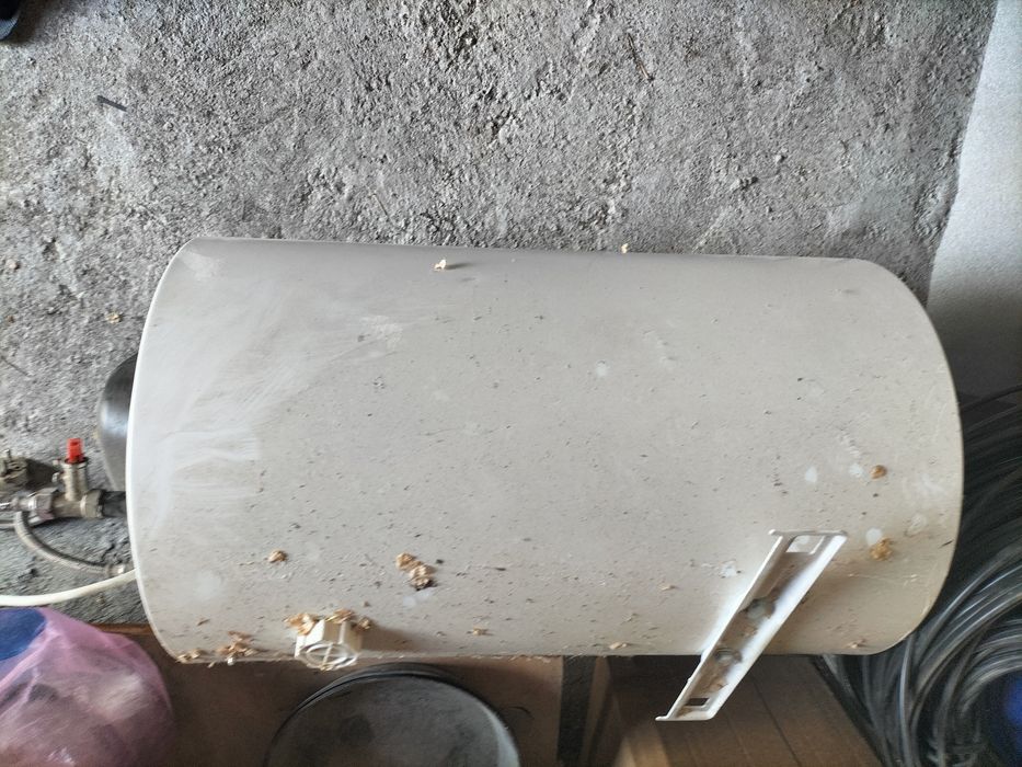 Продам аристон в хорошем состоянии