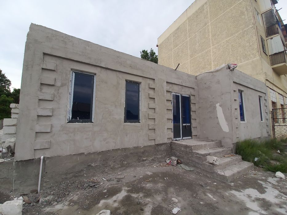 Котедж сотилади  срочно