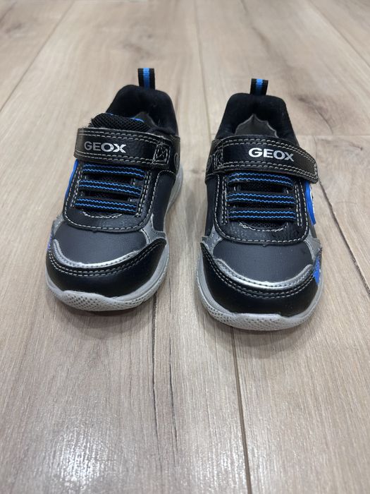 Бебешки обувки Geox