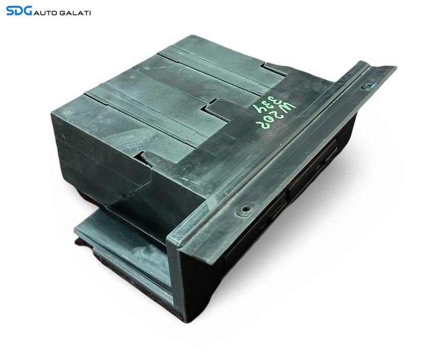 Magazie Casete Mercedes Clasa C W202 1993 - 2000 Cod 2026800079 [LR6188]
