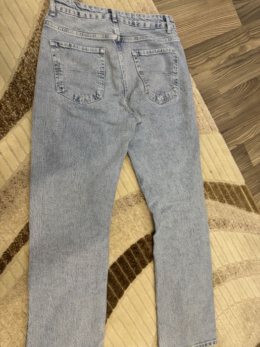 Дамски дънки размер 38