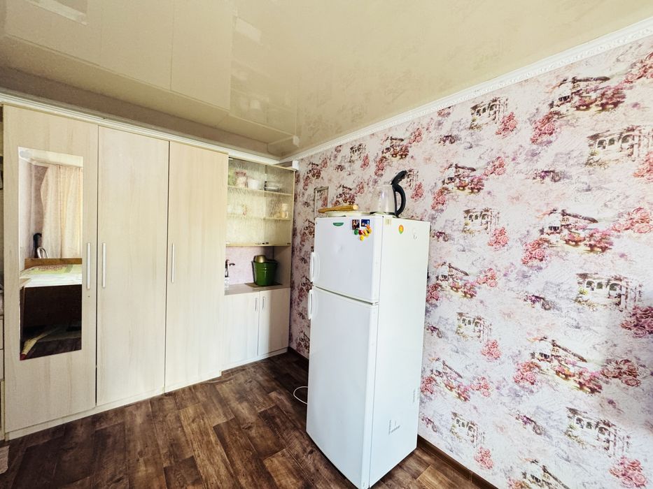 Продам 1 комнату С.Датова 17
