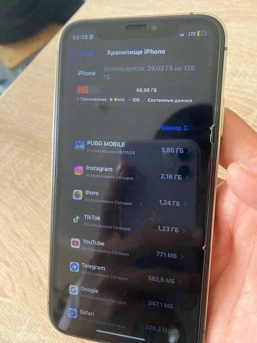 iPhone XR 13 Korpus qoyilgan