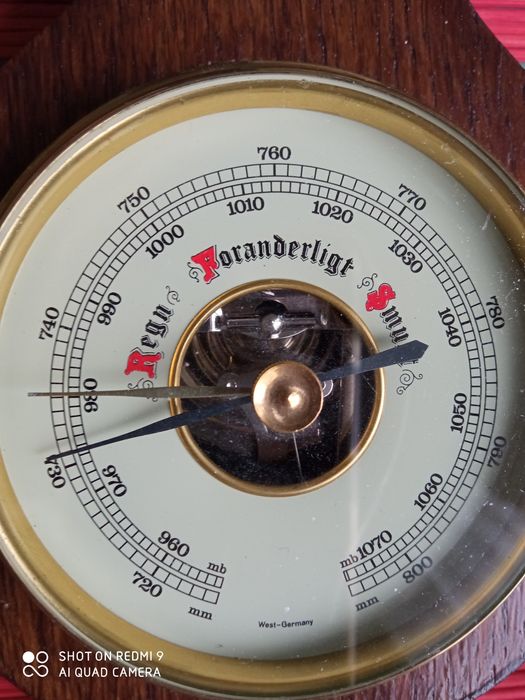 Немска метеорологична станция, барометър,термометър.,