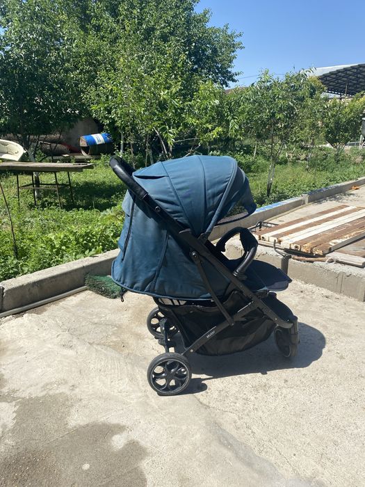 Продам коляску б/у 20000