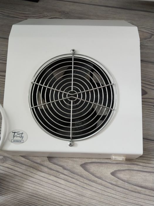 Продам пылесос для маникюра