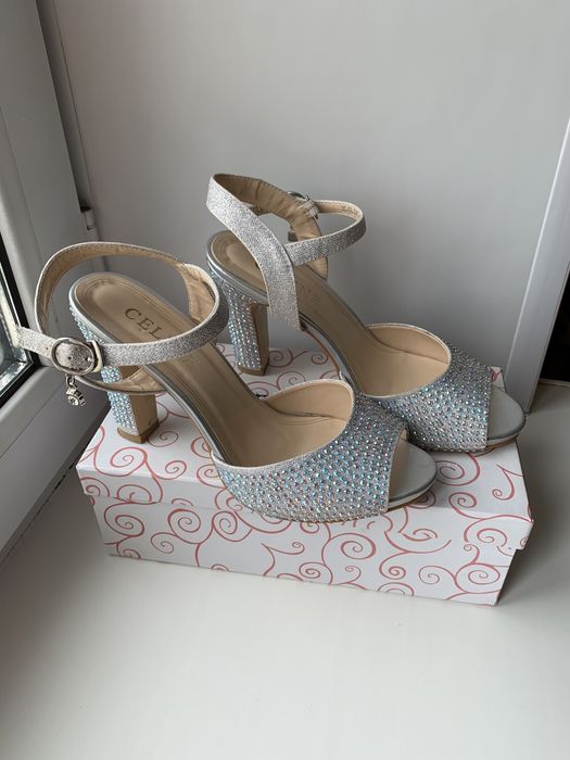 Туфли вечерние