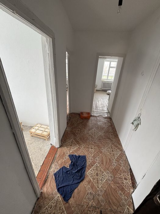 Продам квартиру в центре талшыка