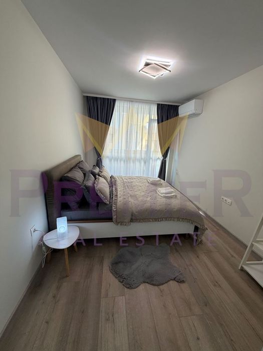 Продава се Тристаен апартамент в Пловдив, Център - 148 кв.м за 2223 €/кв.м - Снимка #8
