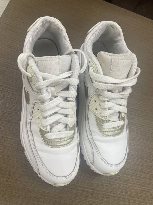 Найк Аир Макс Оригинални36 размер