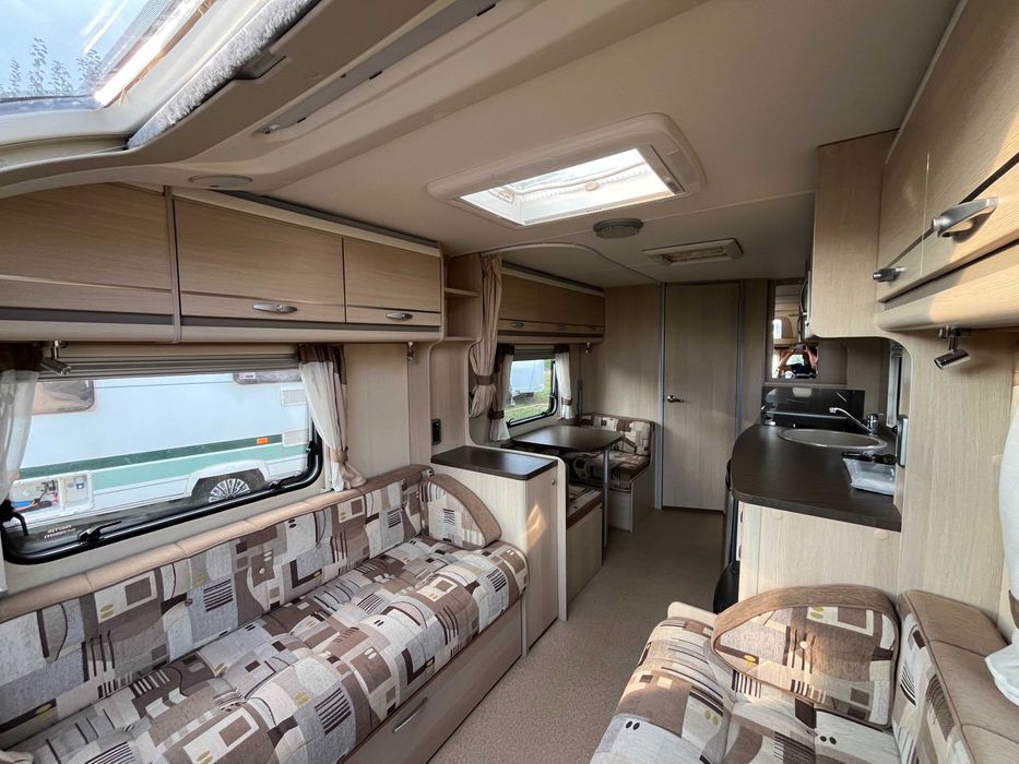 Rulota Swift Eccles Lux 2012 Neinmatriculata 5 locuri Alko ATC, Baie mare spate Cabina dus plastic Off camping Acumulator